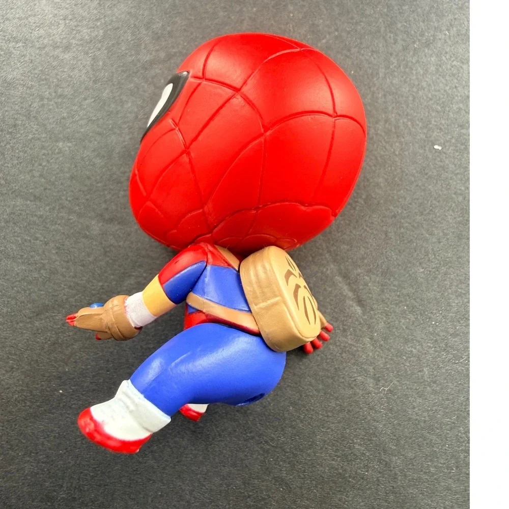 YuMe Tower Series SpiderMan Action Figure Red Blue Suit Backpack Crouching 3